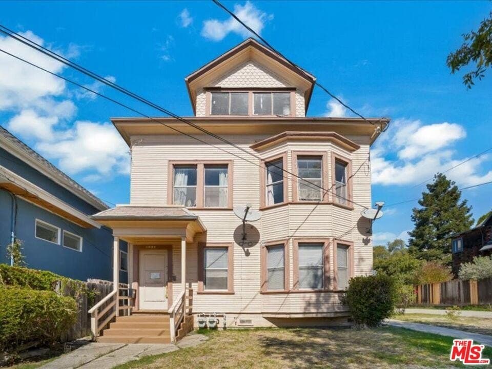 2057 Emerson St, Berkeley