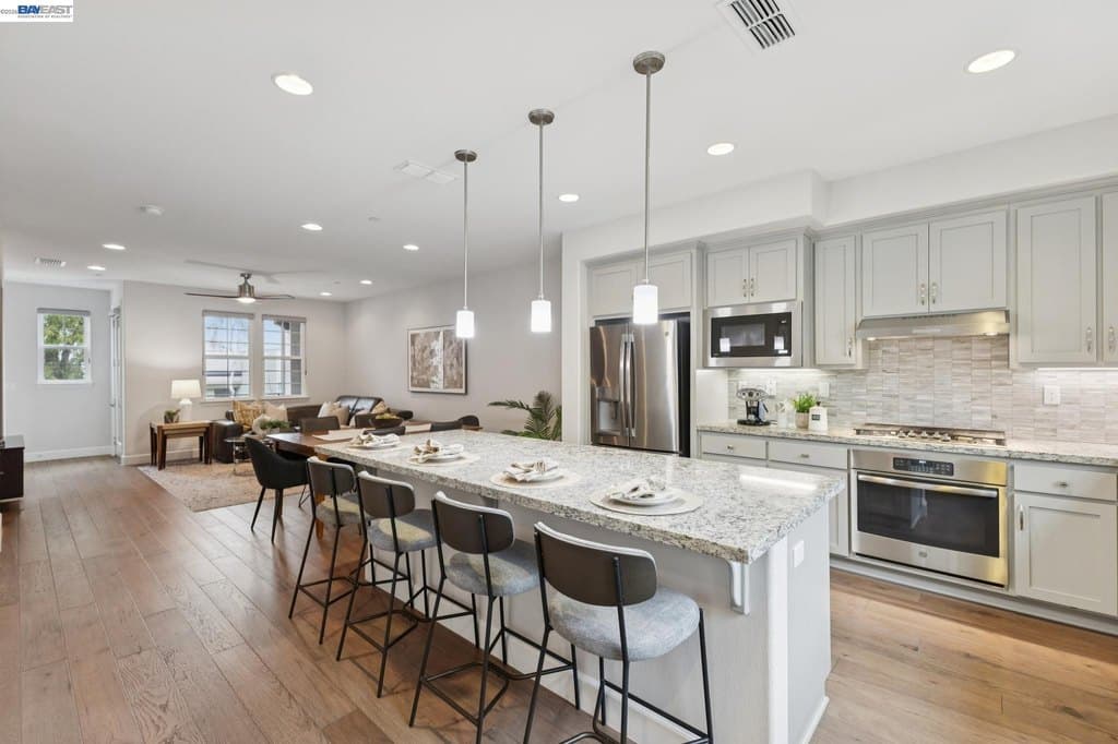 3460 Serra Cir, Pleasanton