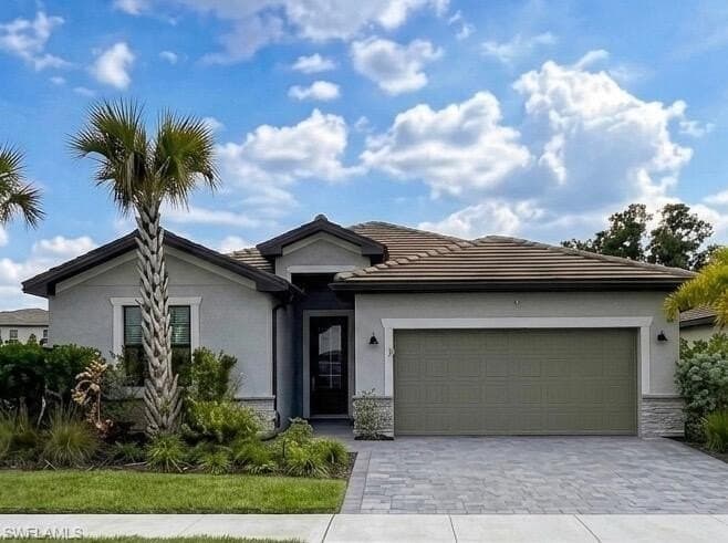 13899 Hunter Oak Dr, Fort Myers