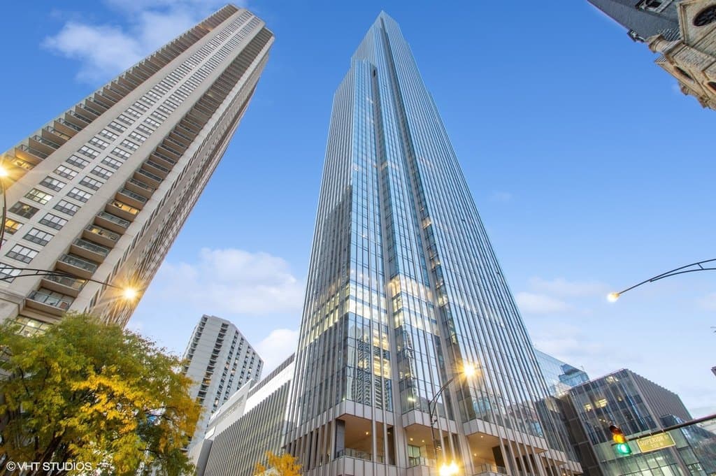 14 W Superior St Unit 5401, Chicago