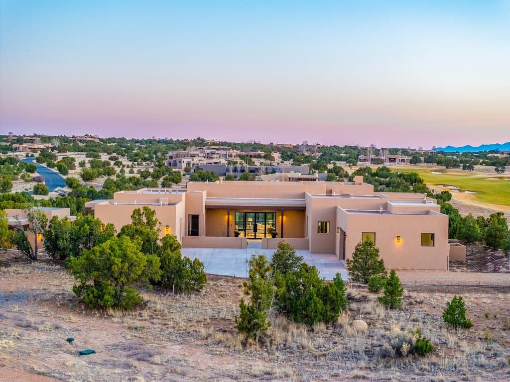 19 Summer Storm Cir, Santa Fe