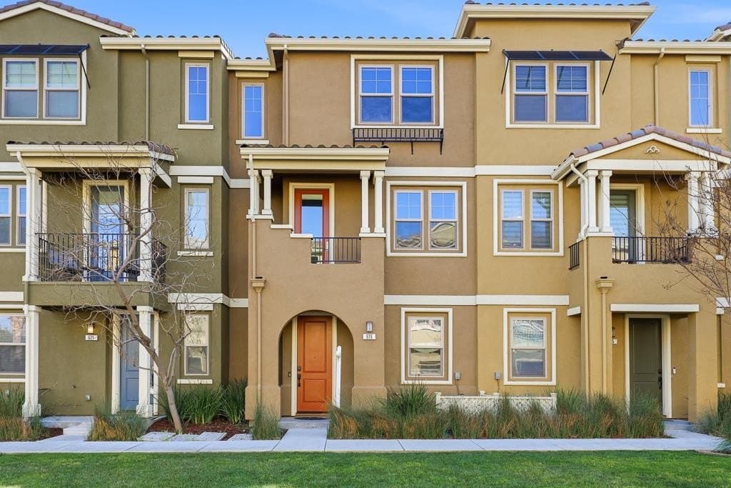 619 Cinnamon Cir, Mountain View