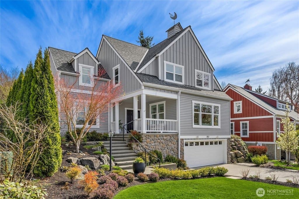 757 Village Cir NW, Bainbridge Island