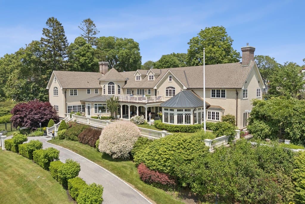 60 Ocean Ave, Kennebunkport
