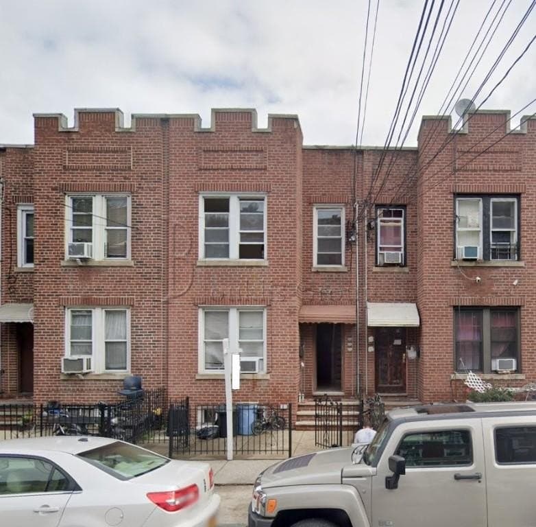 43-17 25th Ave Unit 2FAM