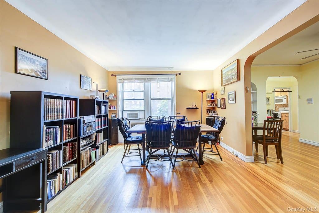 118-11 84th Ave Unit 415