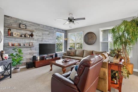 2425 W Bronco Butte Trl Unit 2020