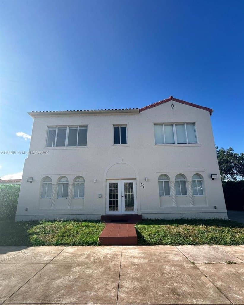 29 Oviedo Ave, Coral Gables