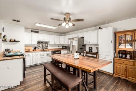 3425 W Port Au Prince Ln