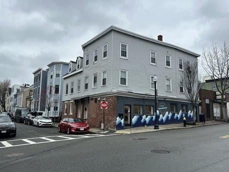 194-198 Bunker Hill St