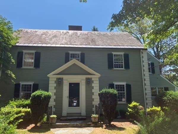 3 Glenoe Rd, Brookline