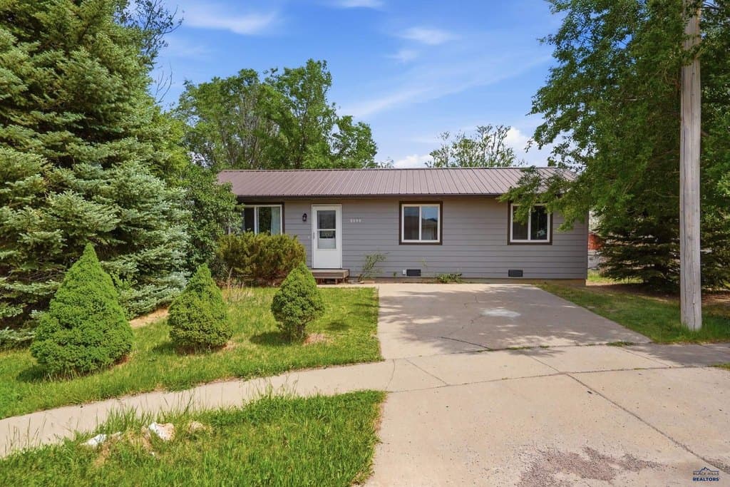 5521 N Pitch Ct, Rapid City