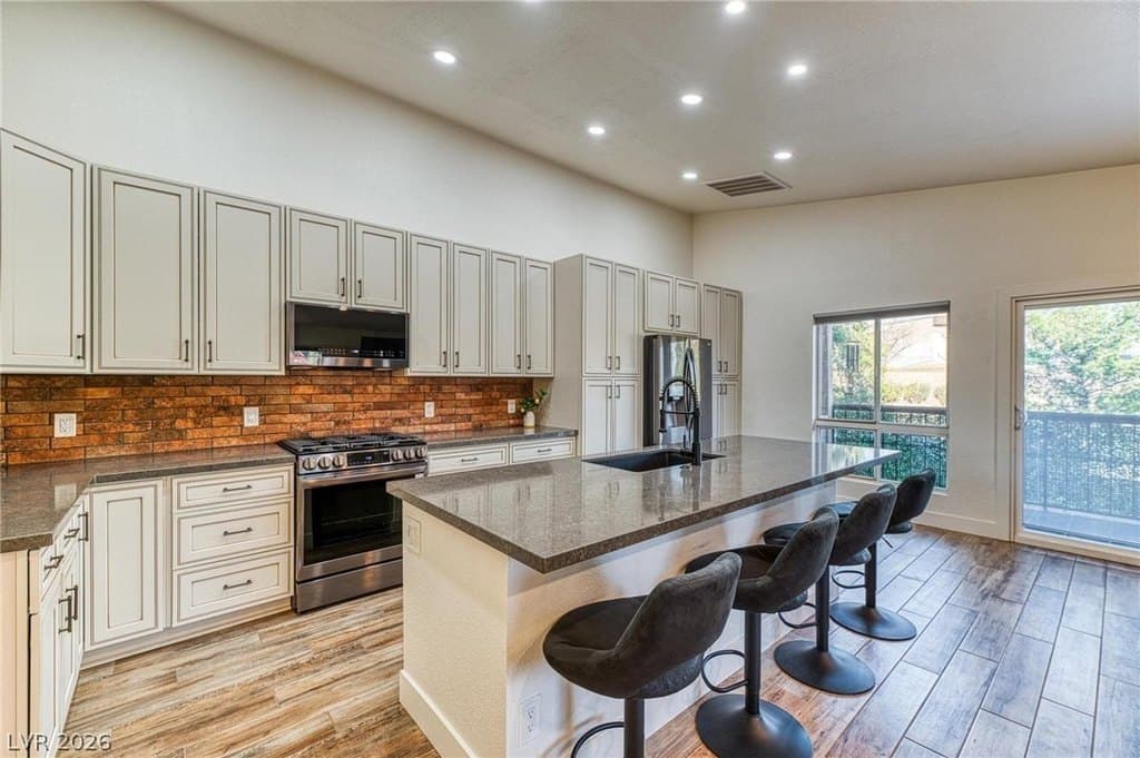 1304 Georgia Ave Apt C, Boulder City