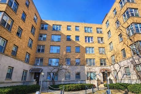 2606 W Balmoral Ave Apt 311
