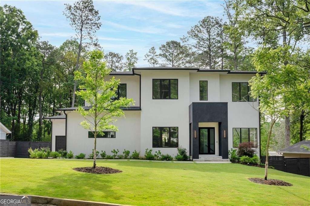 3293 Lenox Pl NE, Atlanta