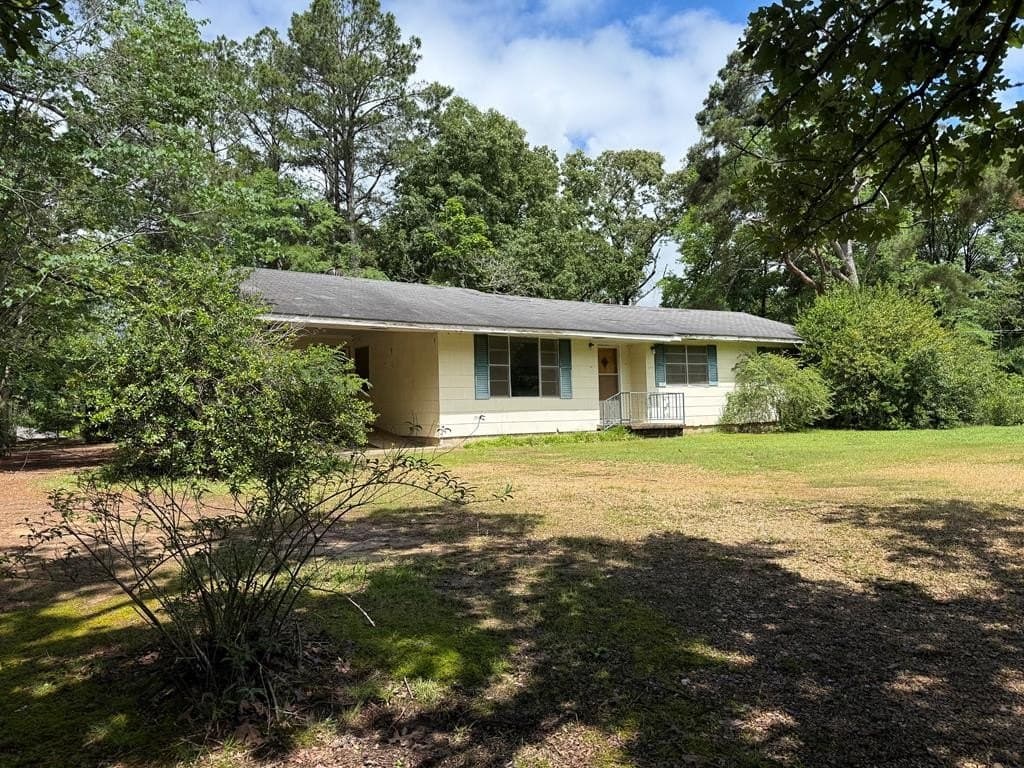 240 Highway 331, Oxford