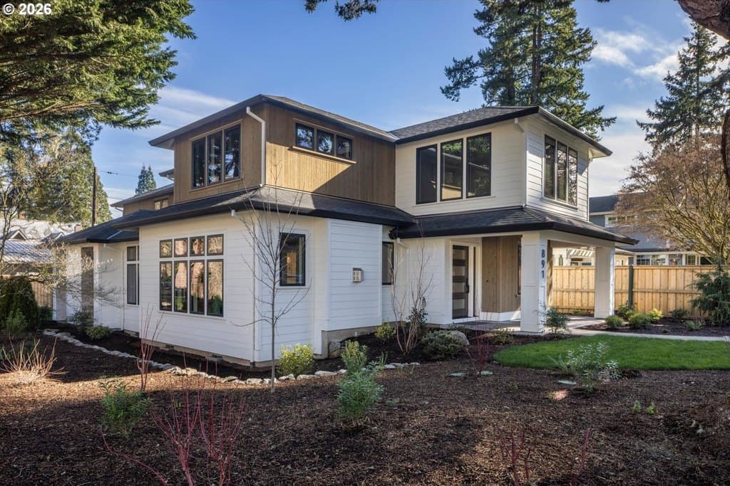 891 8th St, Lake Oswego