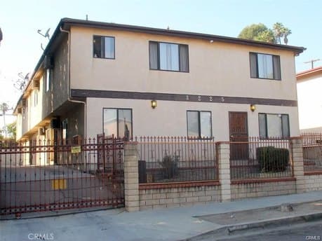 3225 Pueblo Ave
