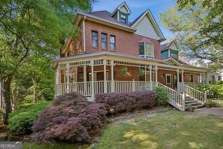 952A Edgewood Ave NE