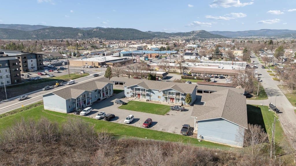 836 E Washington St, Kalispell