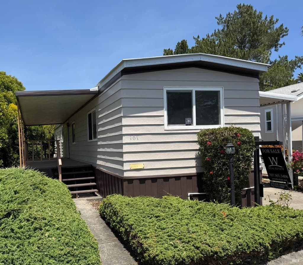 101 Drake Mews, Sonoma