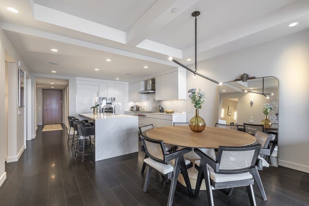 150 Seaport Blvd Unit 6D