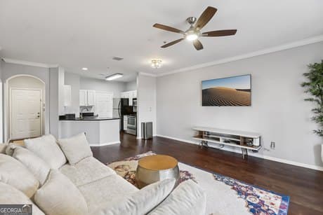 5641 Roswell Rd Unit 201