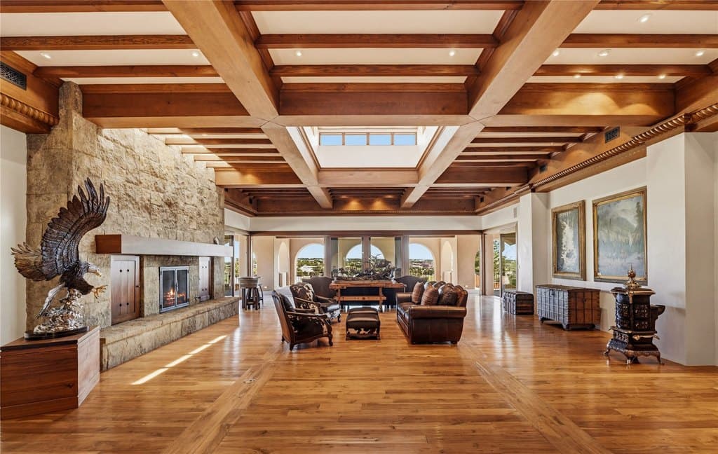 16 Hacienda Rincon, Santa Fe