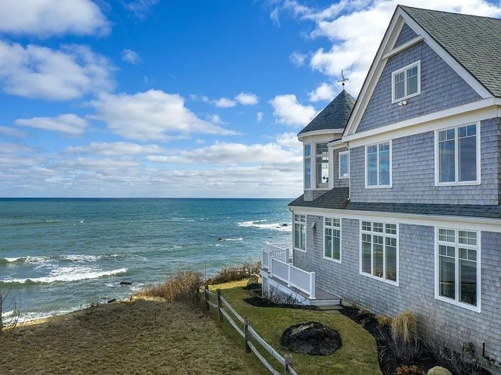 135 Stage Point Rd, Plymouth