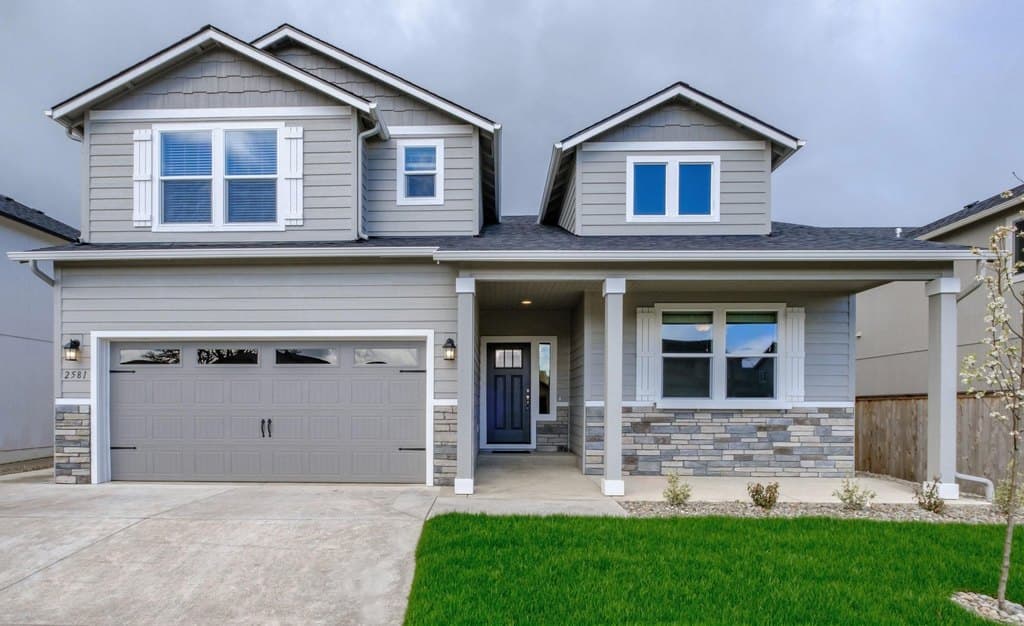 1504 W 67th Ave, Spokane