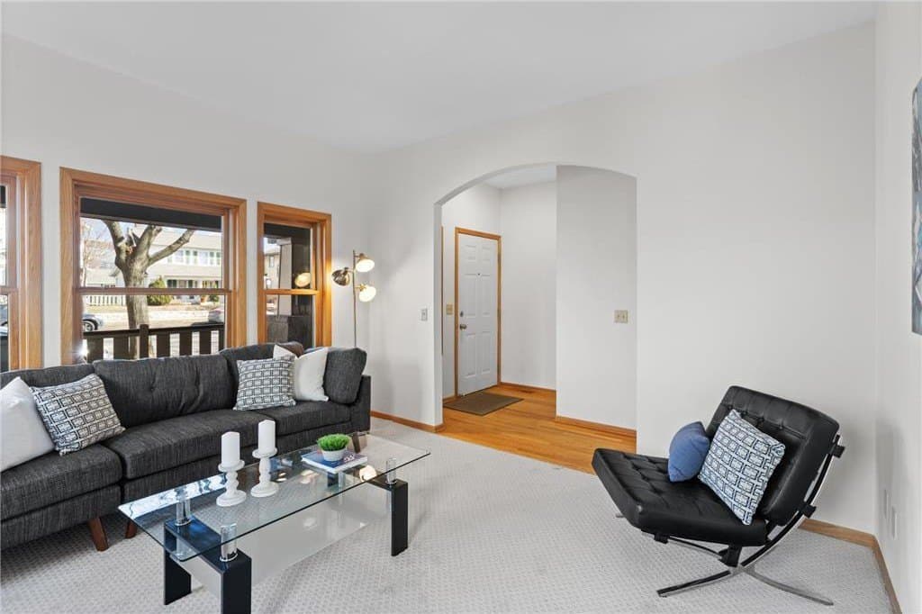 2624 Portland Ave, Minneapolis