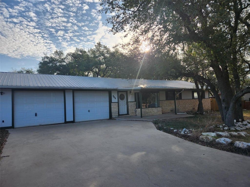 704 Marquis Ln, Cedar Park