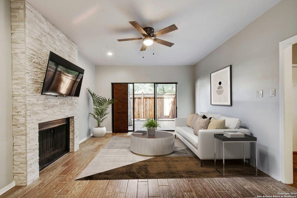 143 Terrell Rd # 1/2, San Antonio