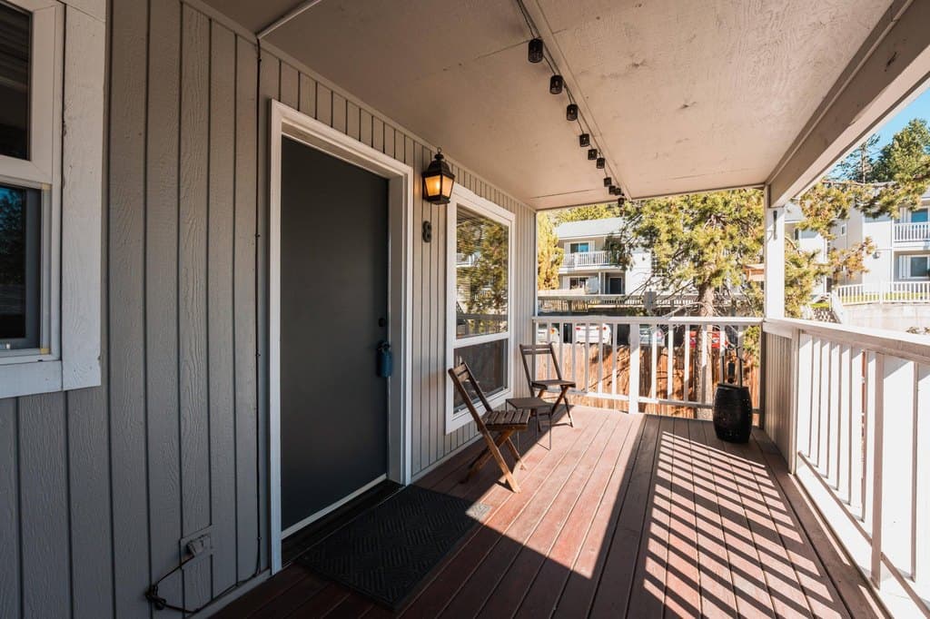 1443 NW Juniper St Apt 8, Bend