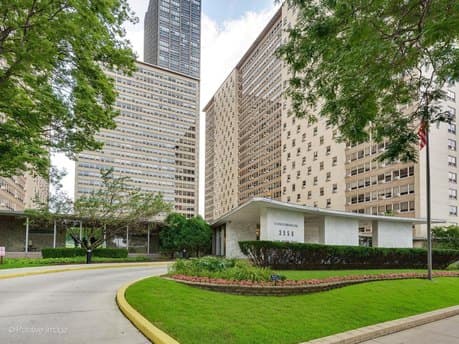3950 N Lake Shore Dr Apt 1224