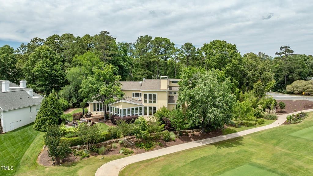112 Lancaster Dr, Chapel Hill