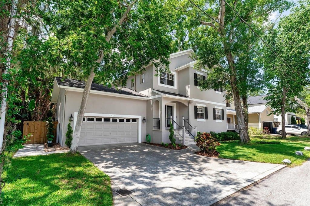 2612 W Wyoming Ave, Tampa
