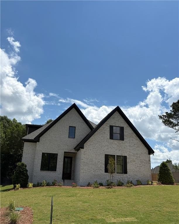 118 Coachmans Drs, Auburn