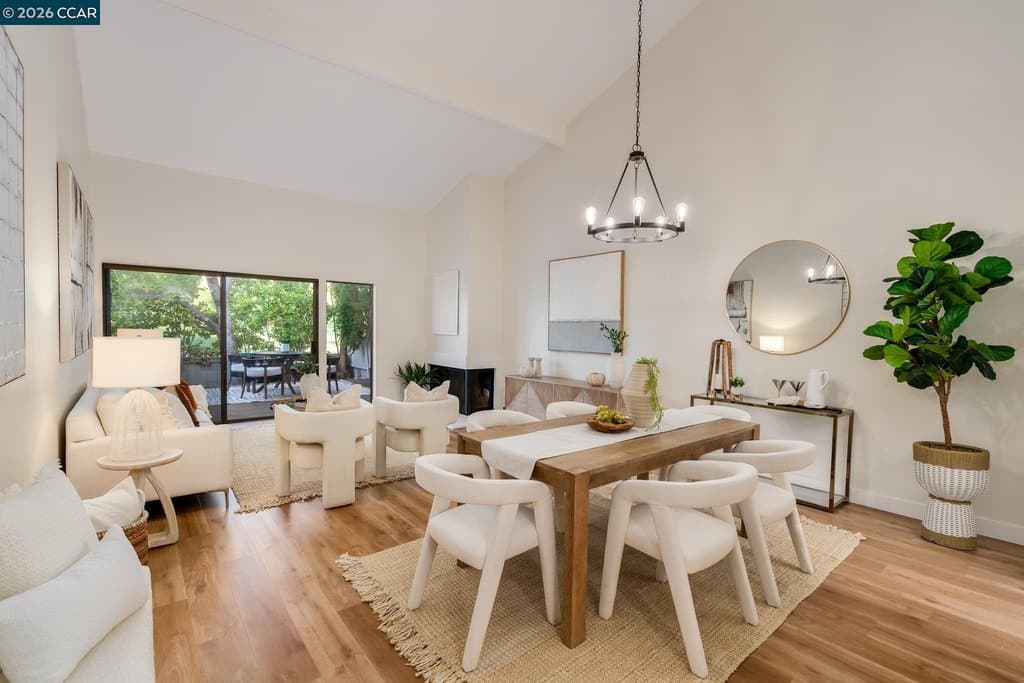 1942 Rancho Verde Cir E, Danville