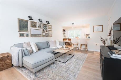 100 Biscayne Dr NW Apt D1