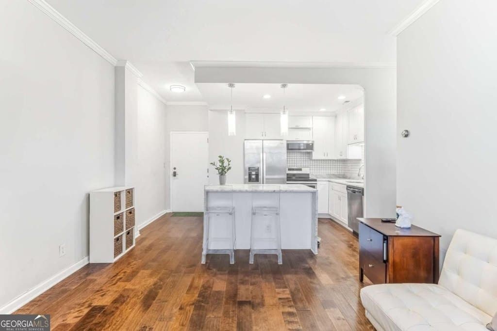 3060 Pharr Court North NW Apt 719, Atlanta