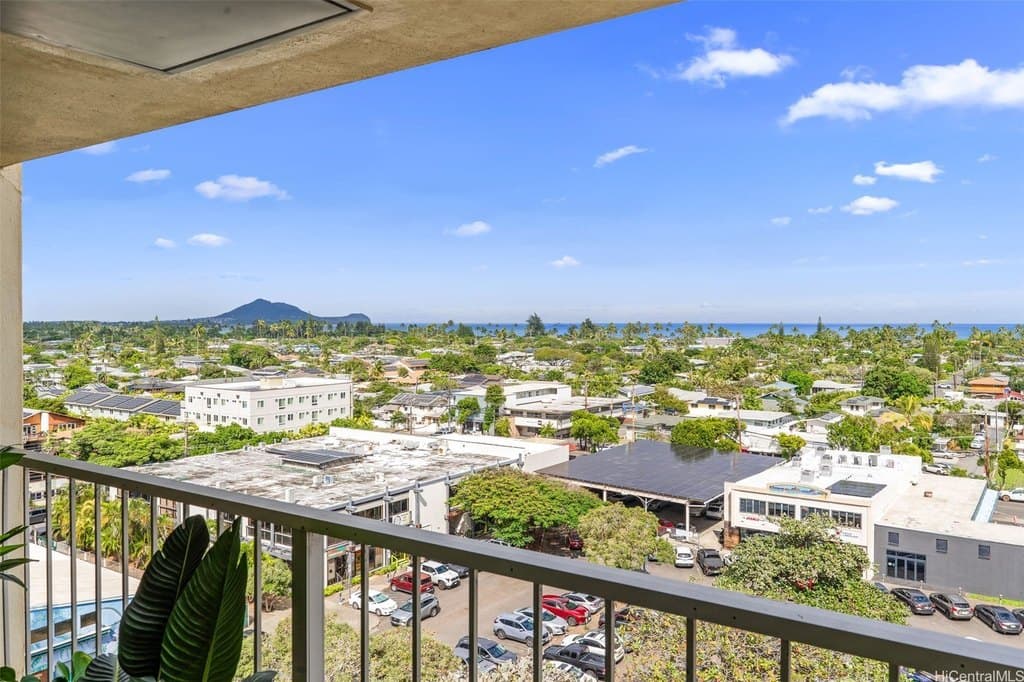 14 Aulike St Apt 904, Kailua