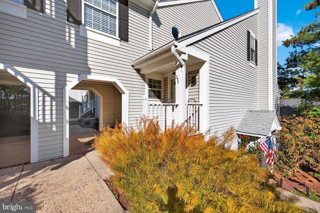 2907 S Woodley St Apt C, Arlington