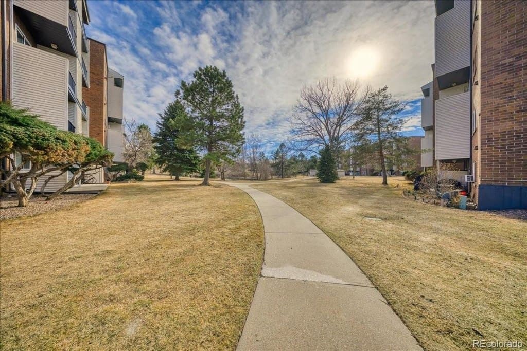 1150 Golden Cir Apt 511, Golden