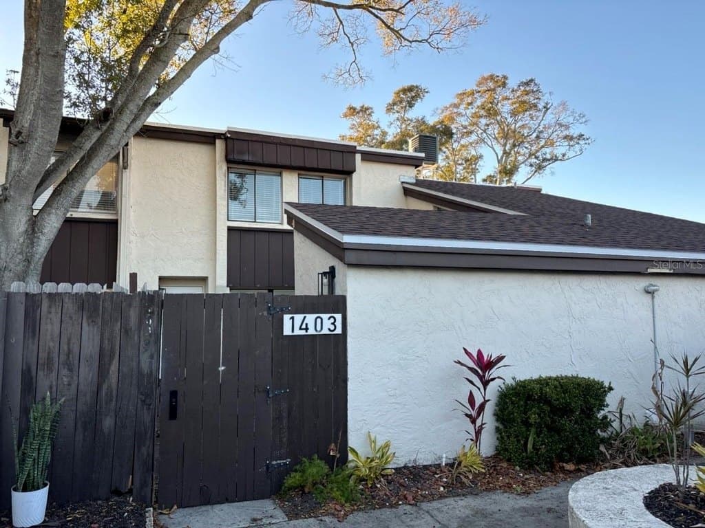 1881 N Hercules Ave Apt 1403, Clearwater