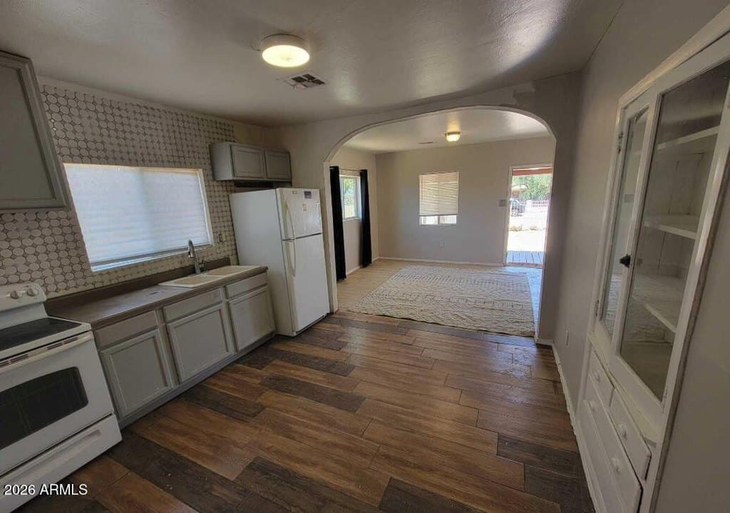 3641 W McKinley St, Phoenix