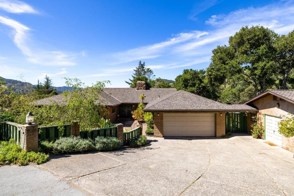 27460 Loma Del Rey, Carmel Valley