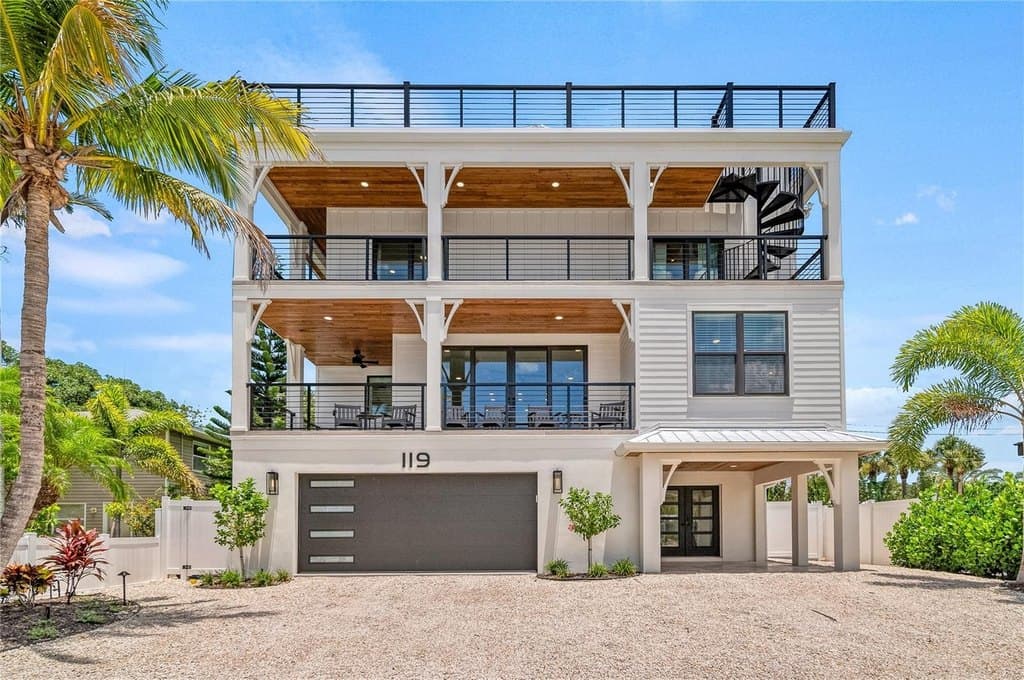 119 Avenida Messina, Sarasota