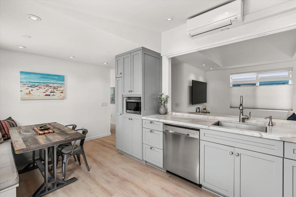 20 El Paseo St, Newport Beach