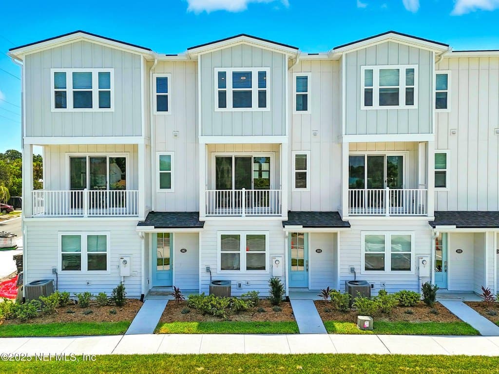1010 2nd Ave N, Jacksonville Beach
